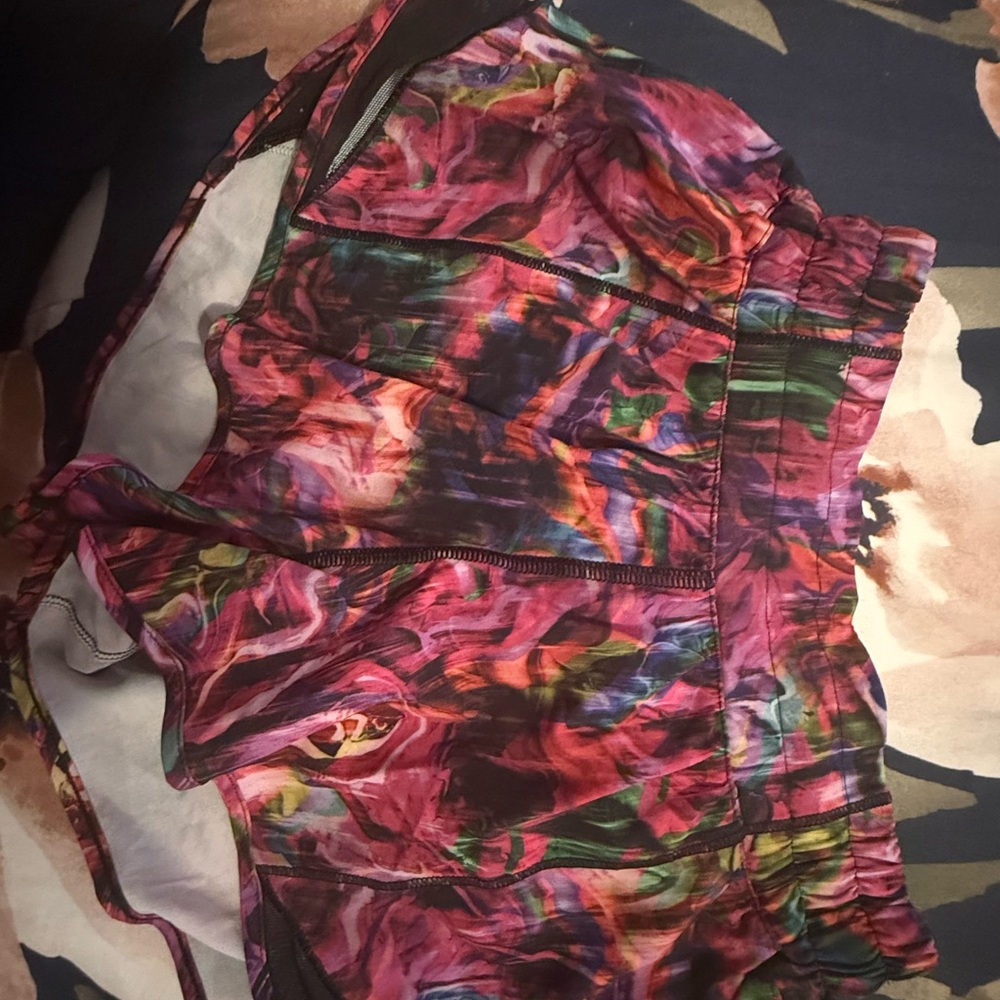 Lulu Lemon multi color shorts